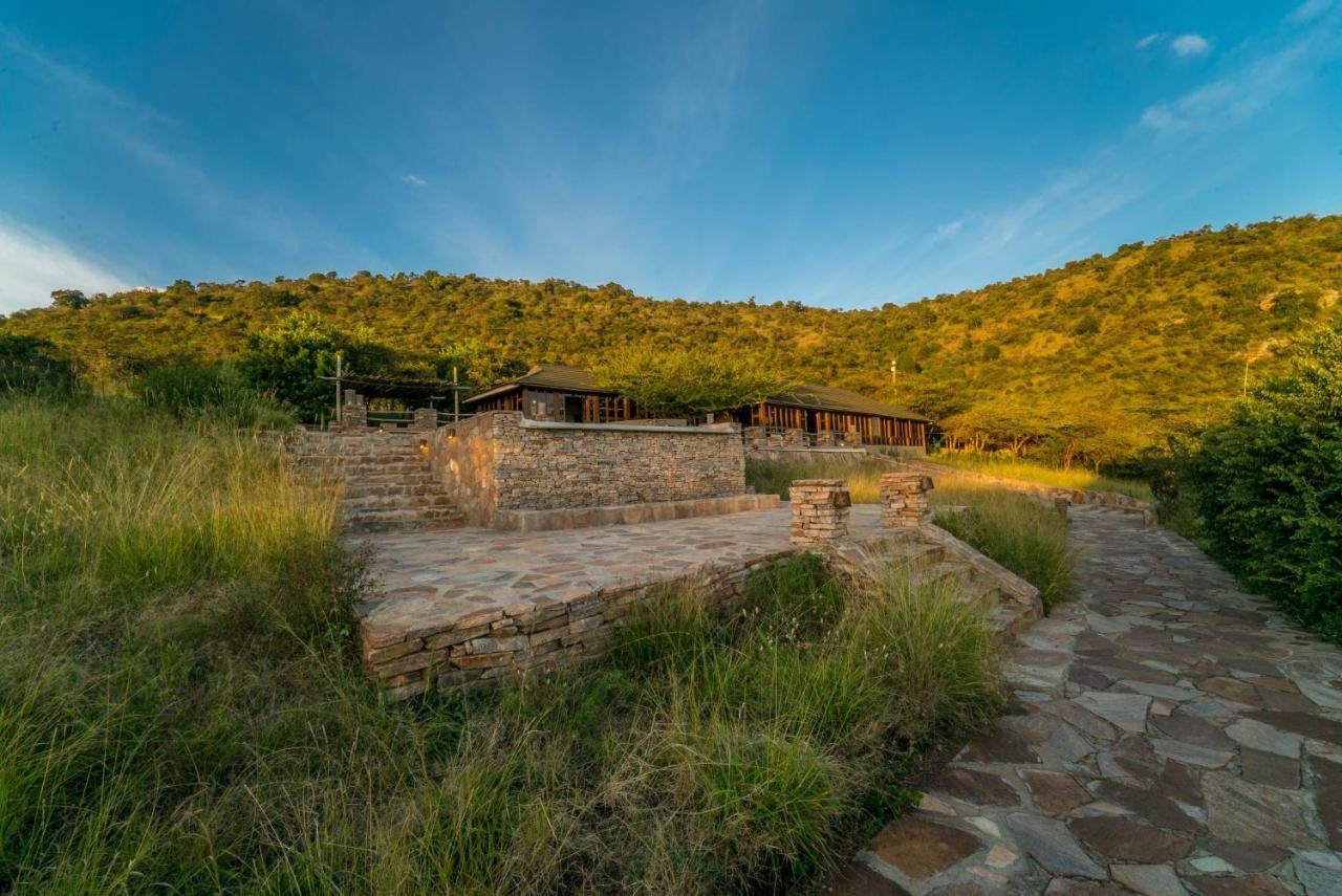Taasa Lodge Serengeti Exterior photo